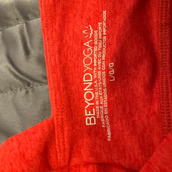 Beyond Yoga In a Twist SpaceDye Bra - Picture 2 of 2